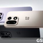 ‘Miracle’ photo captures Comet Lemmon and meteor seemingly entwined over Earth