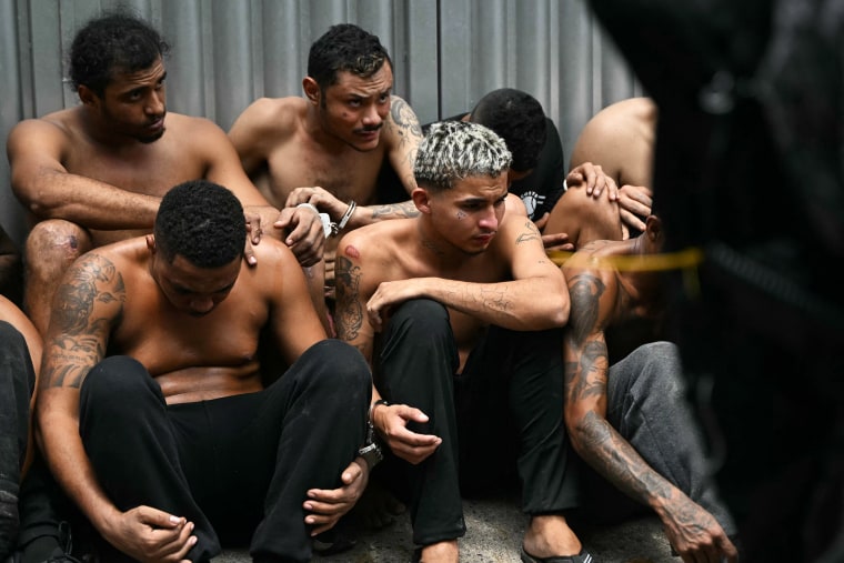 Image: TOPSHOT-BRAZIL-CRIME-DRUG-FAVELA-POLICE-OPERATION
