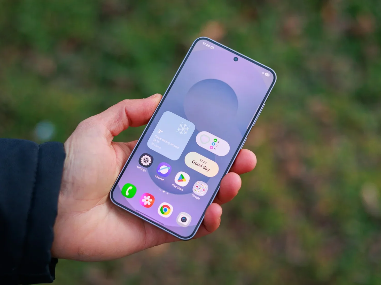 Galaxy S25 device. | Image by PhoneArena - Galaxy S26 Ultra: Samsung's next potential "Oops, I did it again" moment after the S25 Edge flop