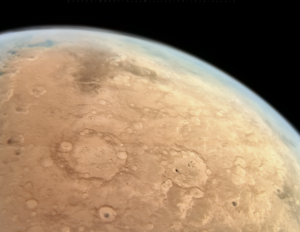 Image of Mars and its thin atmosphere, photographed by Emirates Mars Mission (Credit : United Arab Emirates Space Agency and Andrea Luck)