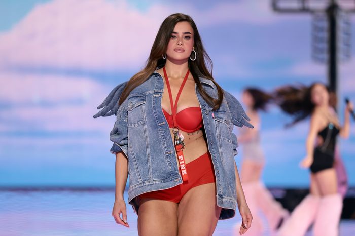 Victoria’s Secret Fashion Show 2025 - Runway