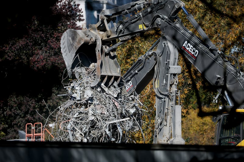 WASHINGTON, DC - OCTOBER 27: An excavator clears rubble and twisted metal at the site of where the East Wing of the White House stood on October 27, 2025 in Washington, DC. The demolition began last week and is a part of U.S. President Donald Trump's plan to build a multimillion-dollar ballroom on the eastern side of the White House. (Photo by Anna Moneymaker/Getty Images)