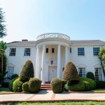 Lakers’ Austin Reaves Says He ‘Blacked Out’ on GW Shot, Hypes ‘Monstrous’ Jake LaRavia