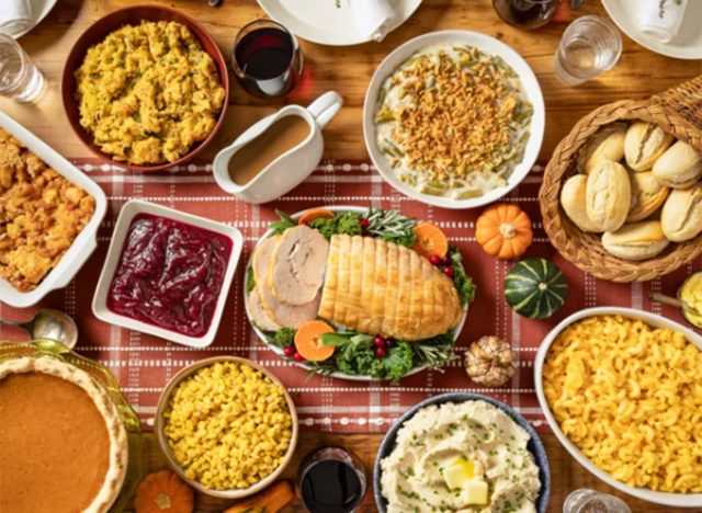 Pre-order Complete Gourmet Thanksgiving Turkey Dinner, Serves 8, 28 lbs. Total