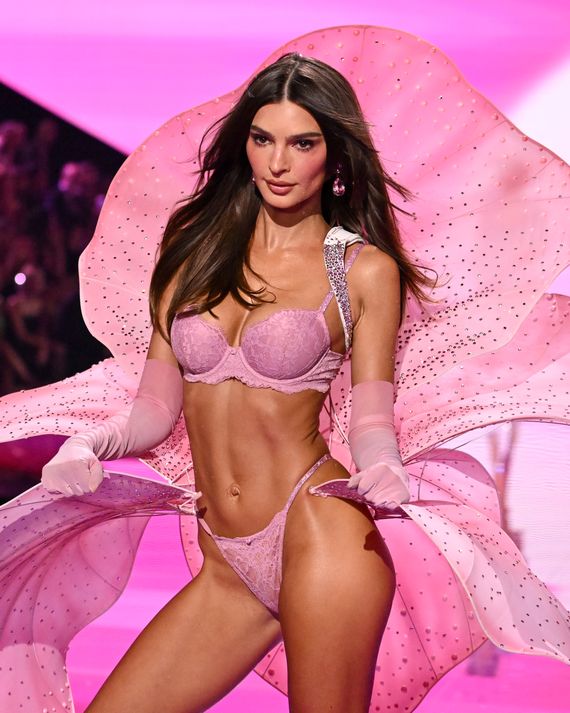 The 2025 Victoria’s Secret Fashion Show - Runway