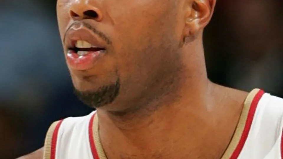 Cleveland Cavaliers Damon Jones in action in Cleveland, Ohio, in 2007. - Greg Nelson/Sports Illustrated/Getty Images