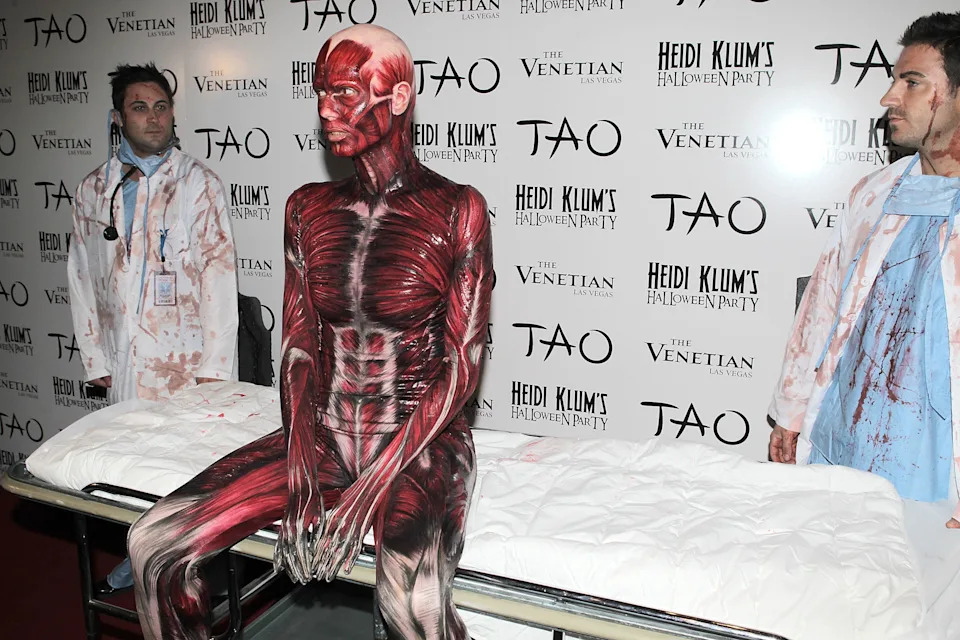 LAS VEGAS - OCTOBER 29:  Heidi Klum attends her 12th Annual Halloween Party at TAO Nightclub at the Venetian on October 29, 2011 in Las Vegas, Nevada.  (Photo by Chris Weeks/WireImage)