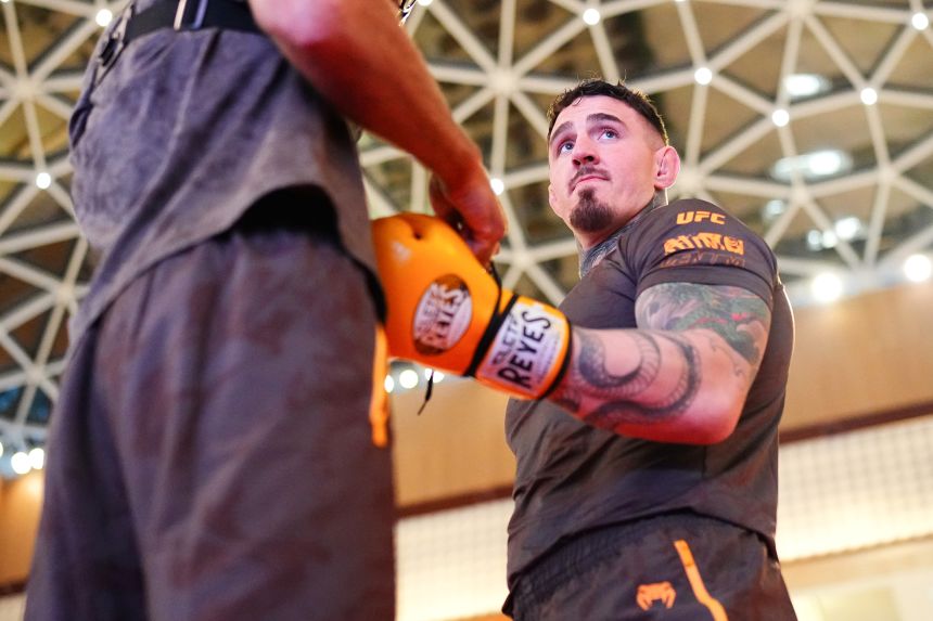 Tom Aspinall works out for fans and media during the UFC 321 Open Workouts on October 22 in Abu Dhabi.