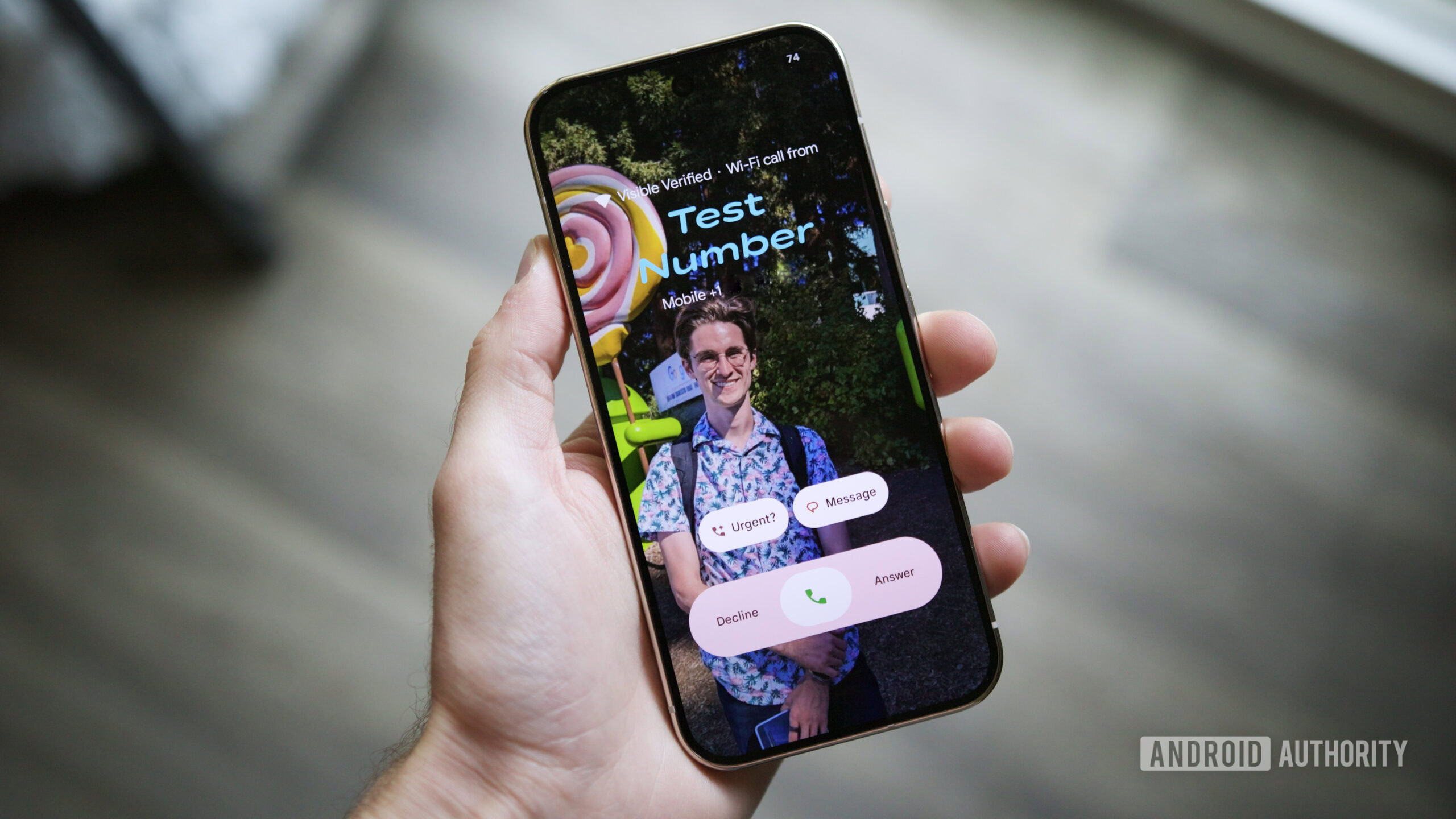 google phone app incoming call screen pixel 10 pro Incoming call screen with Google's Calling Cards.