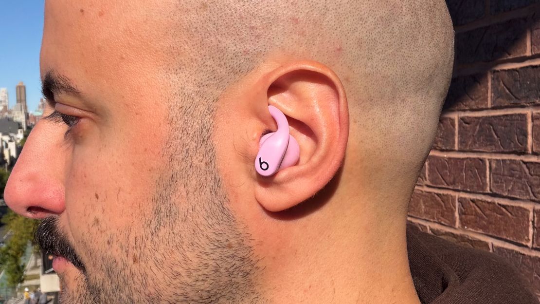 powerbeats fit review cnnu 7.jpg