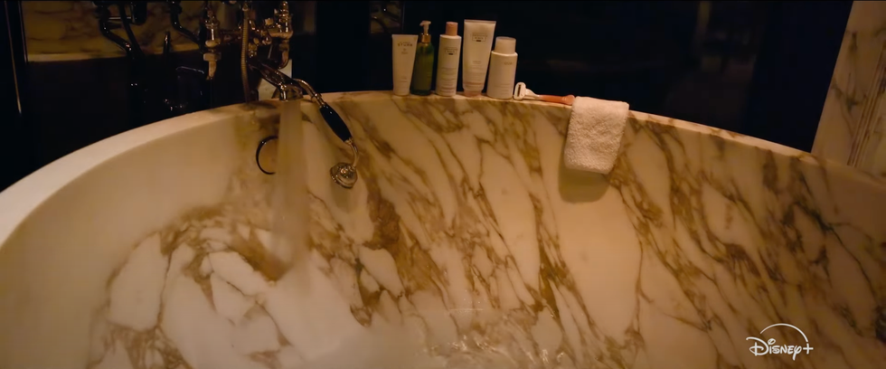taylor swift eras tour post show bath routine 2025