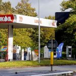 Google Play now allows Android apps to use other billing systems