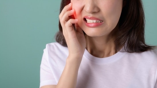 Dr Huzaifa Ezzy said that in cases of gum disease or untreated cavities, bacteria can enter the bloodstream, spreading inflammation to other parts of the body.(Shutterstock)