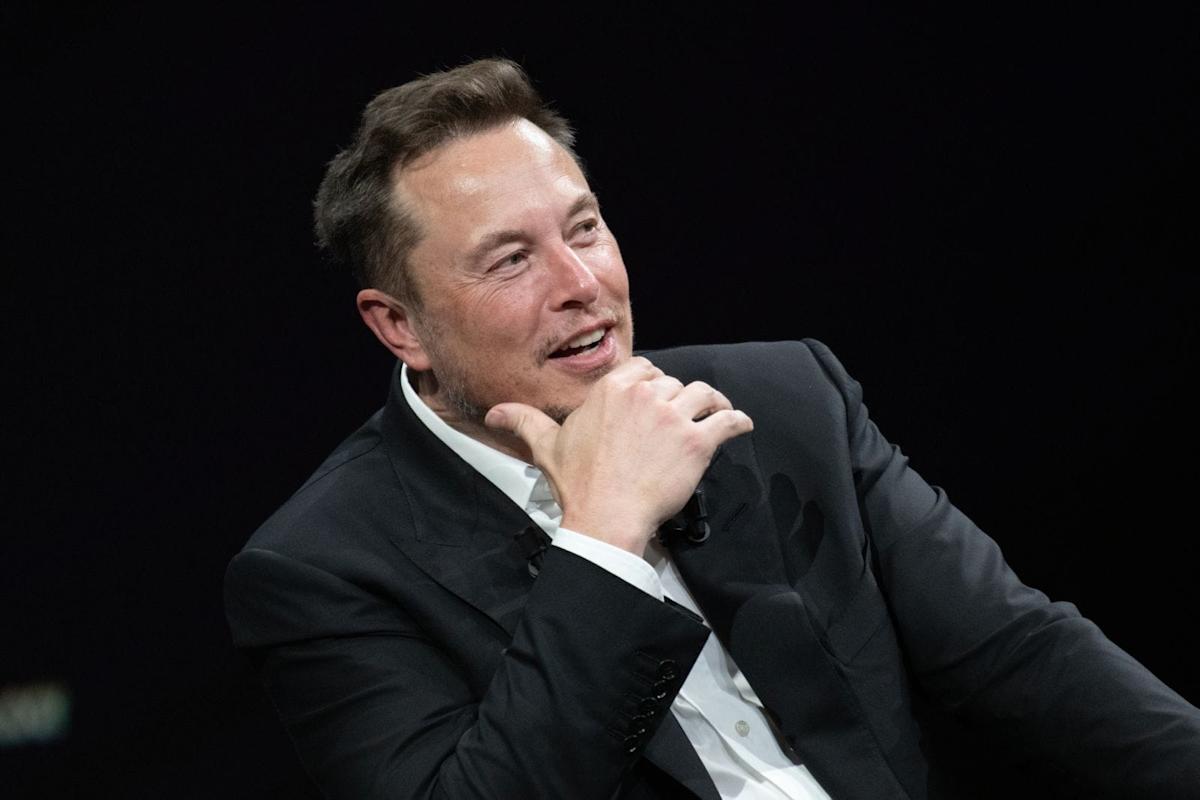  Elon Musk Says the Job of the Future is No Longer Coding, It’s ‘No Job’ At All. Here’s How Investors Can Prepare.