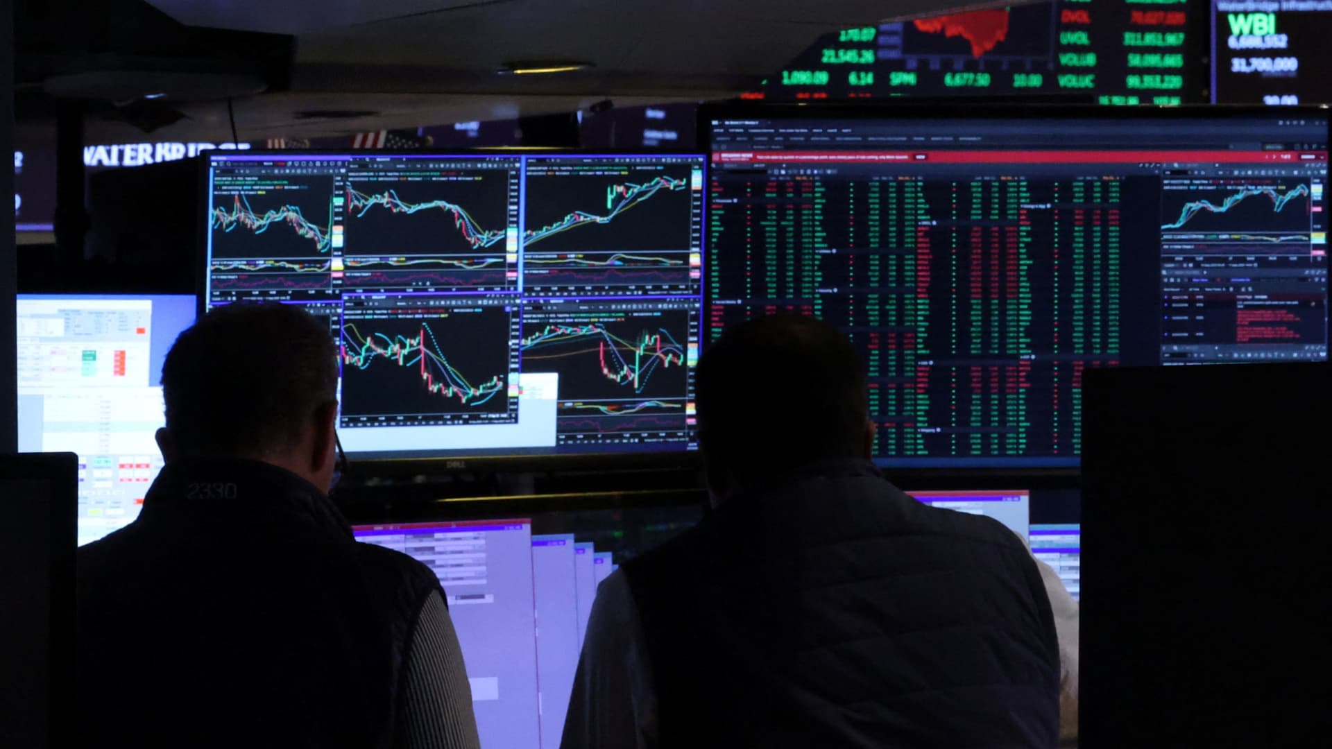  Stock market today: Live updates