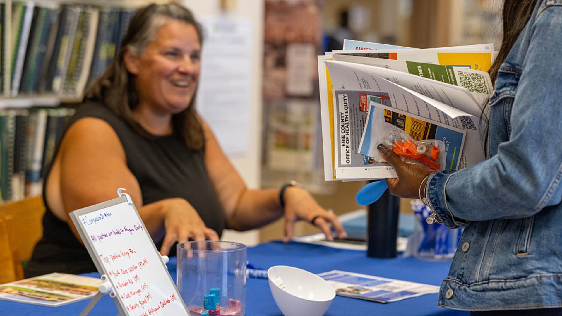  Private payrolls rose 42,000 in October, more than expected and countering labor market fears, ADP says