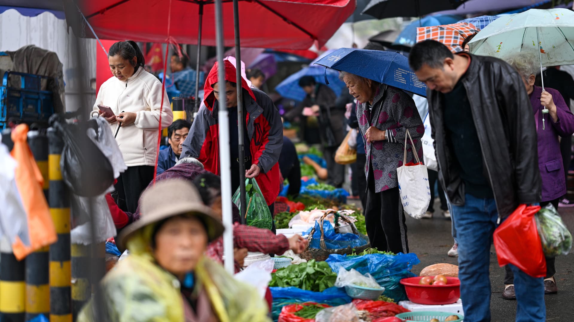  China consumer prices return to growth in October