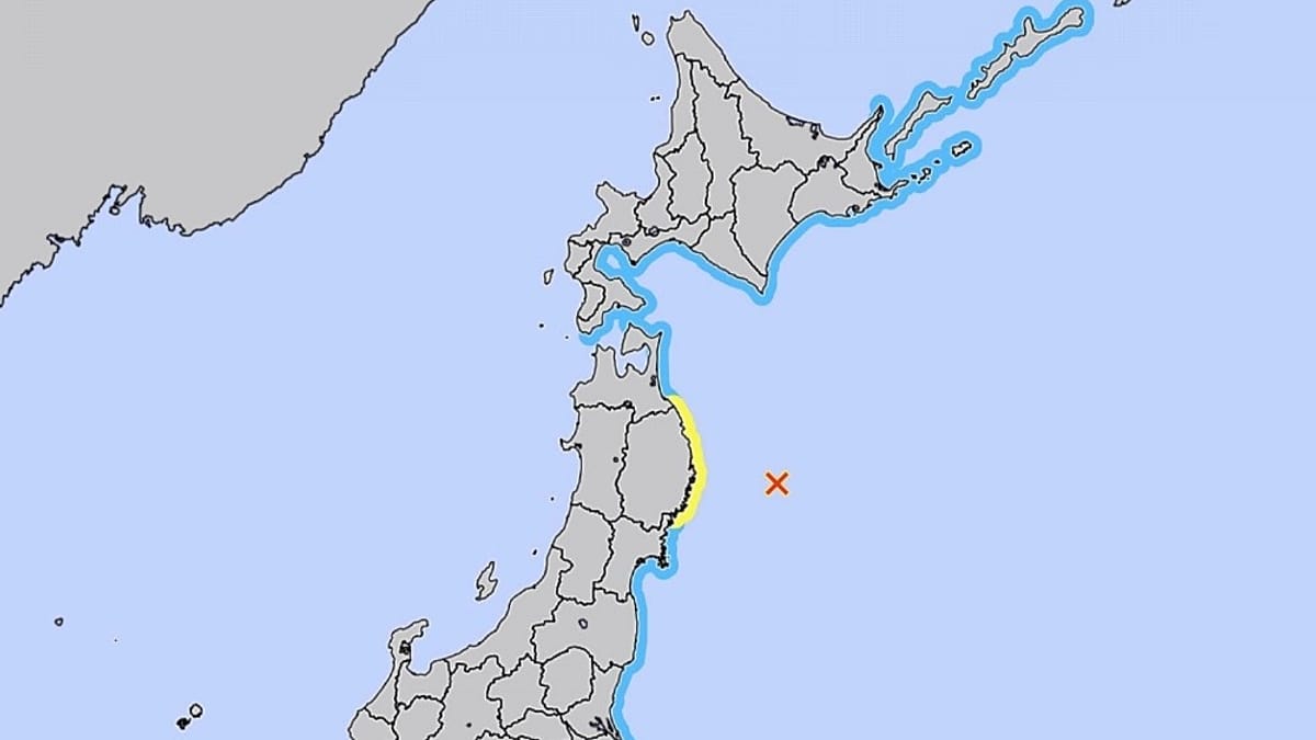  6.9 earthquake strikes off the coast of Japan, tsunami threat passes
