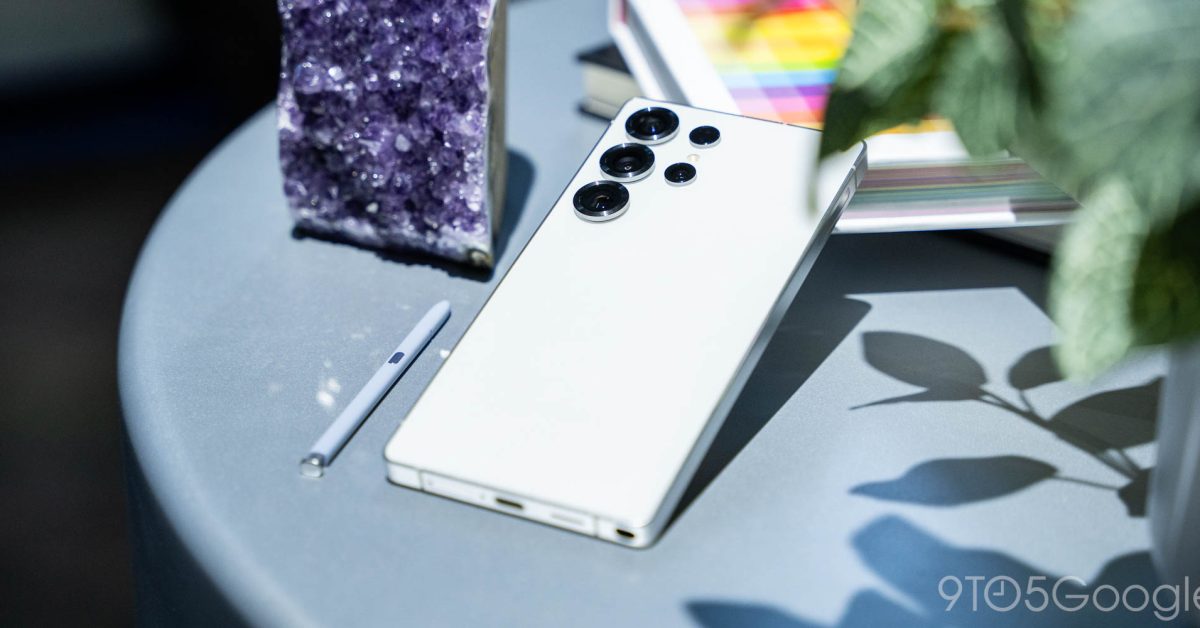  Samsung’s Galaxy S26 Ultra only includes a black or white S Pen