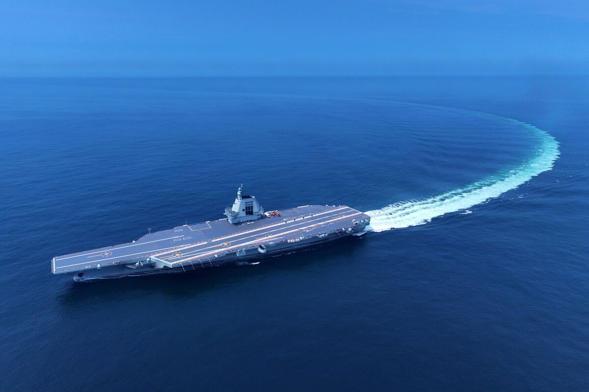  China’s Top Aircraft Carrier Fujian Begins Service in Boost to Beijing