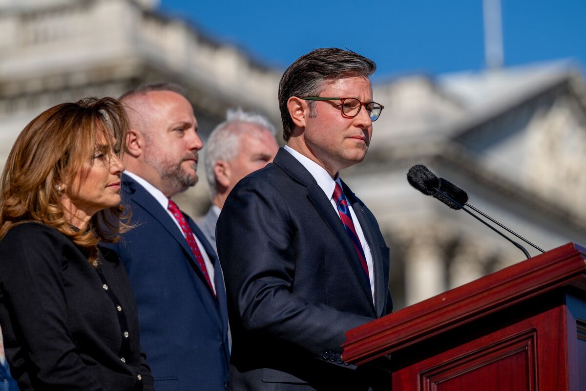  US Shutdown Dealmaking Hits New Roadblocks as Tensions Flare