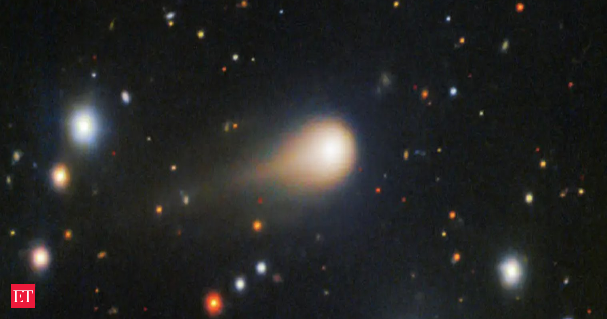  interstellar comet 3I/ATLAS: Comet 3I/ATLAS surrounded by mysterious jet structure? Scientists stunned as second interstellar object C/2025 V1 appears