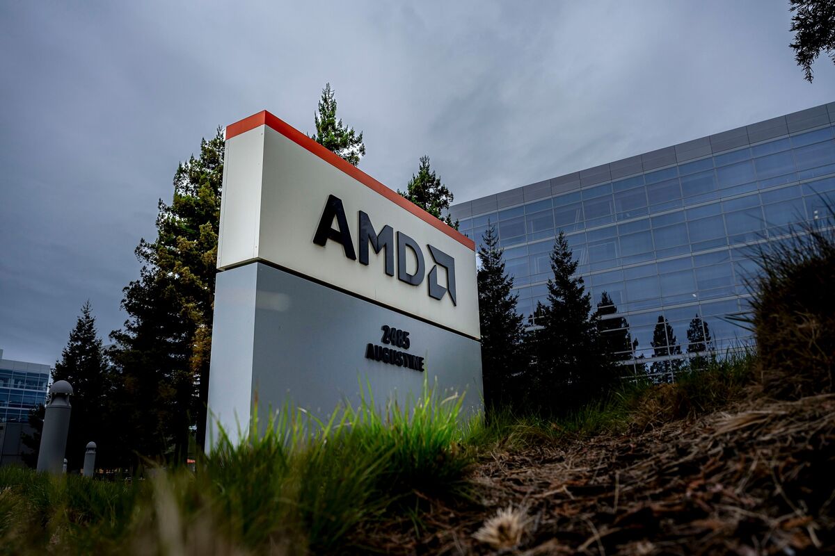  AMD Predicts Accelerating Sales Growth Driven by Data Centers