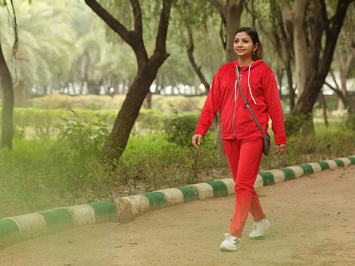  Long morning walk vs short walks all day: Apollo neurologist shares which is better for blood sugar and cholesterol control and healthy heart