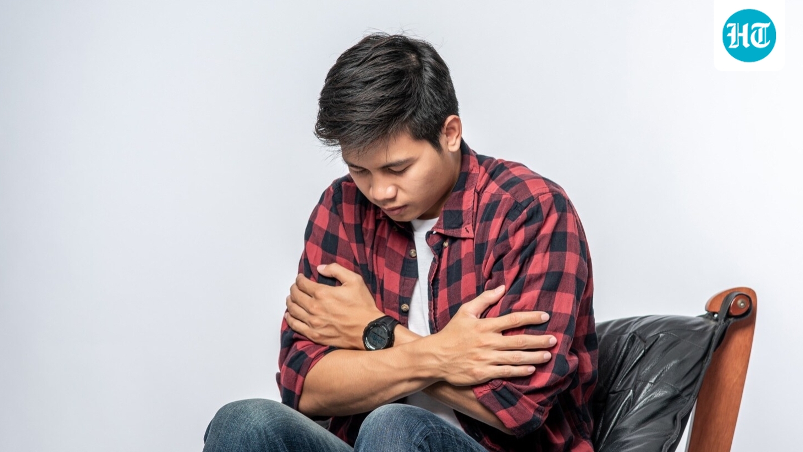  Cardiologist explains how to recognise silent heart attack before it is too late