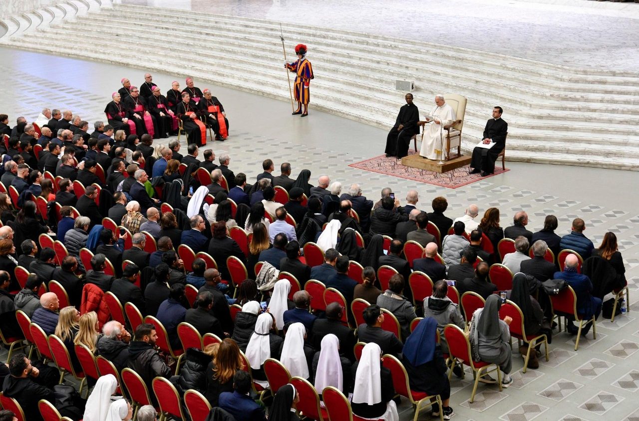  Pope: At the heart of mystical life is the union with God’s love