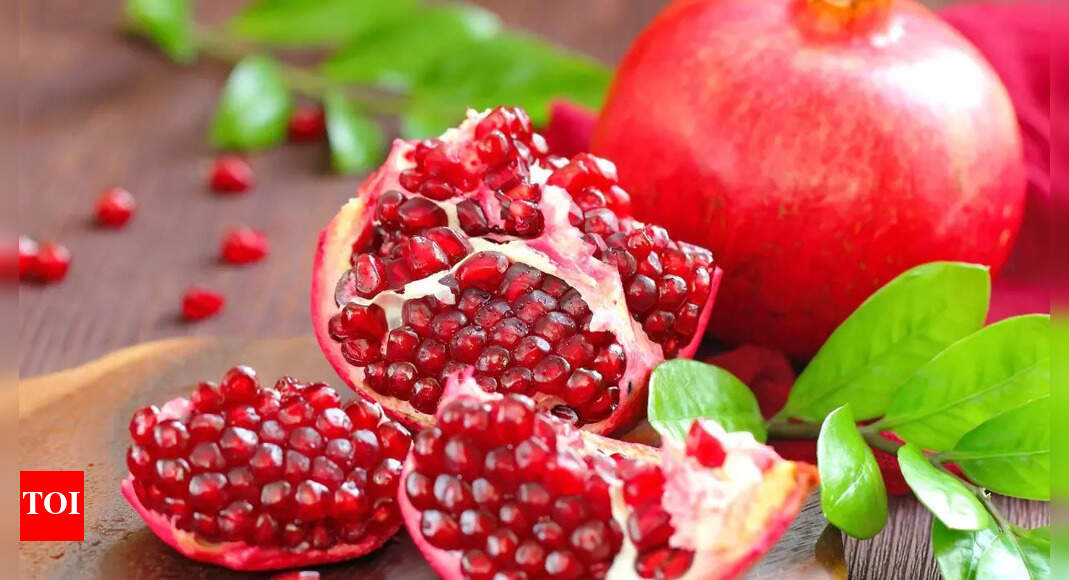  Pomegranate for brain health: How its antioxidants may support memory and reduce Alzheimer’s risk |
