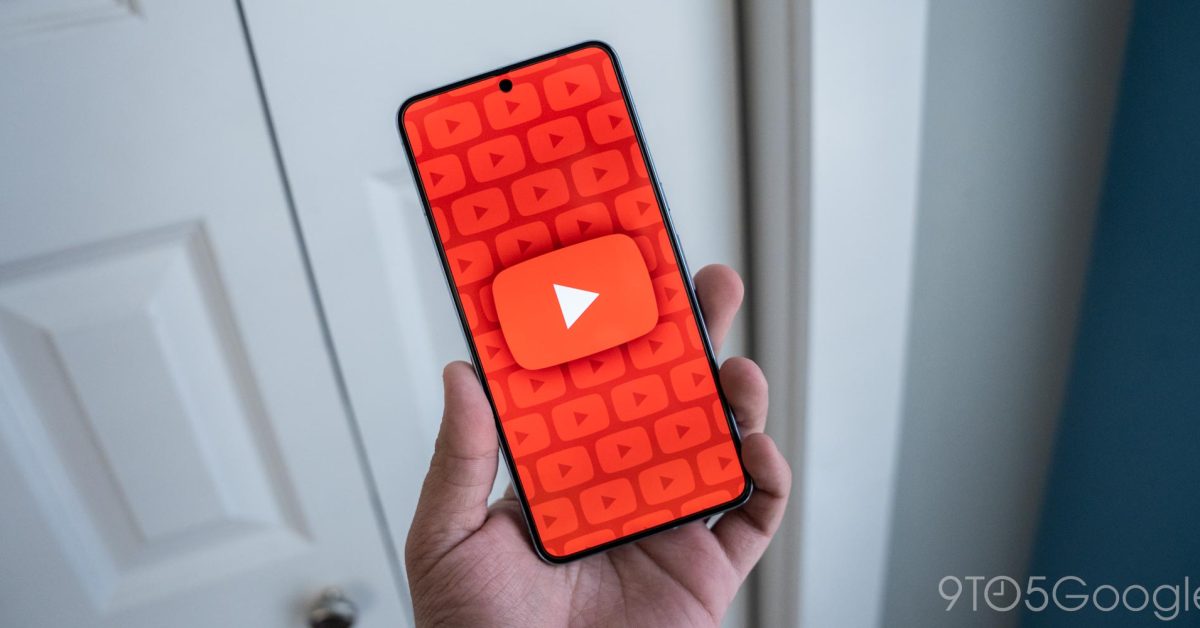  YouTube tests bringing back direct messages