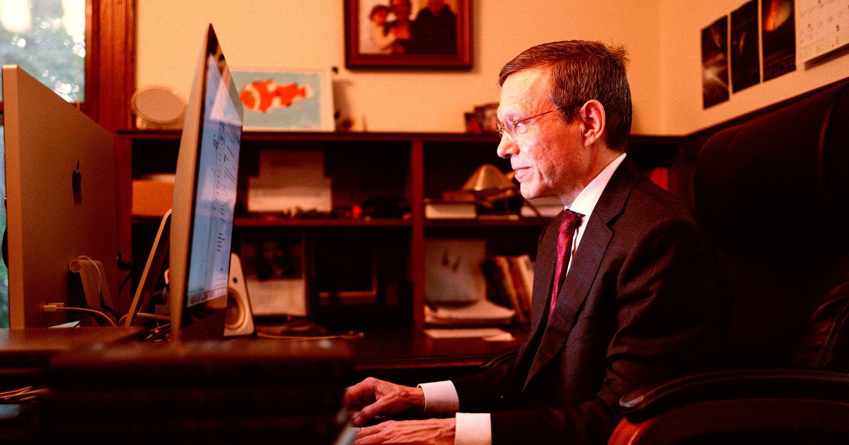  Professor Rages at NASA’s “Deceptive” Press Conference on Mysterious Interstellar Object