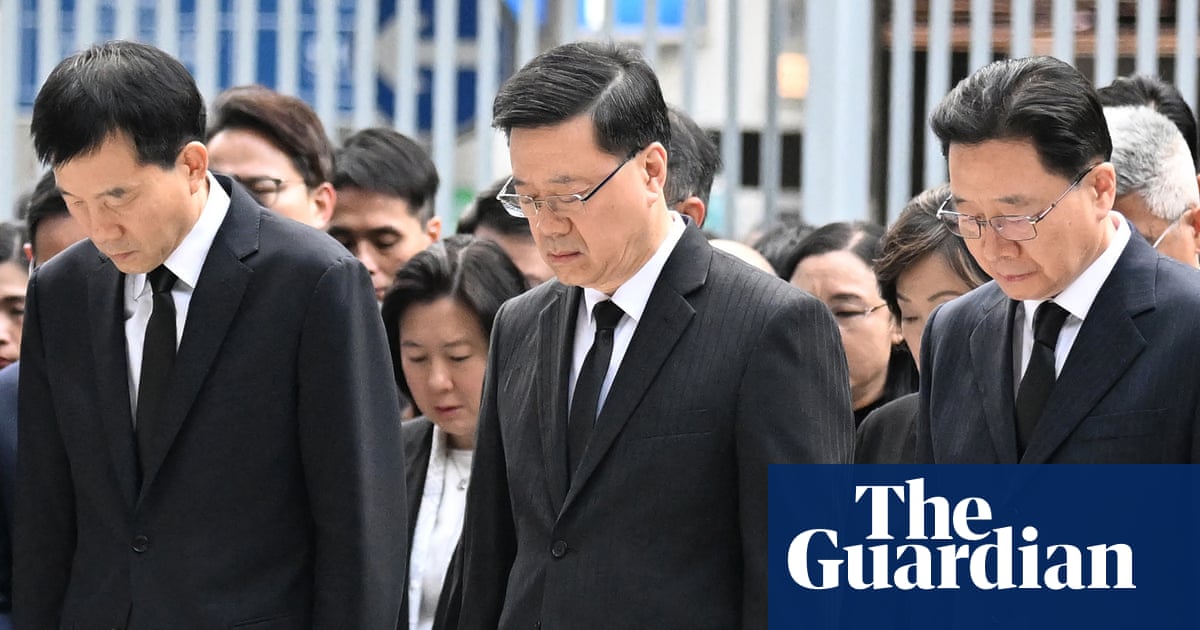  Hong Kong begins three days of mourning after deadly apartment fires | Hong Kong apartment fires