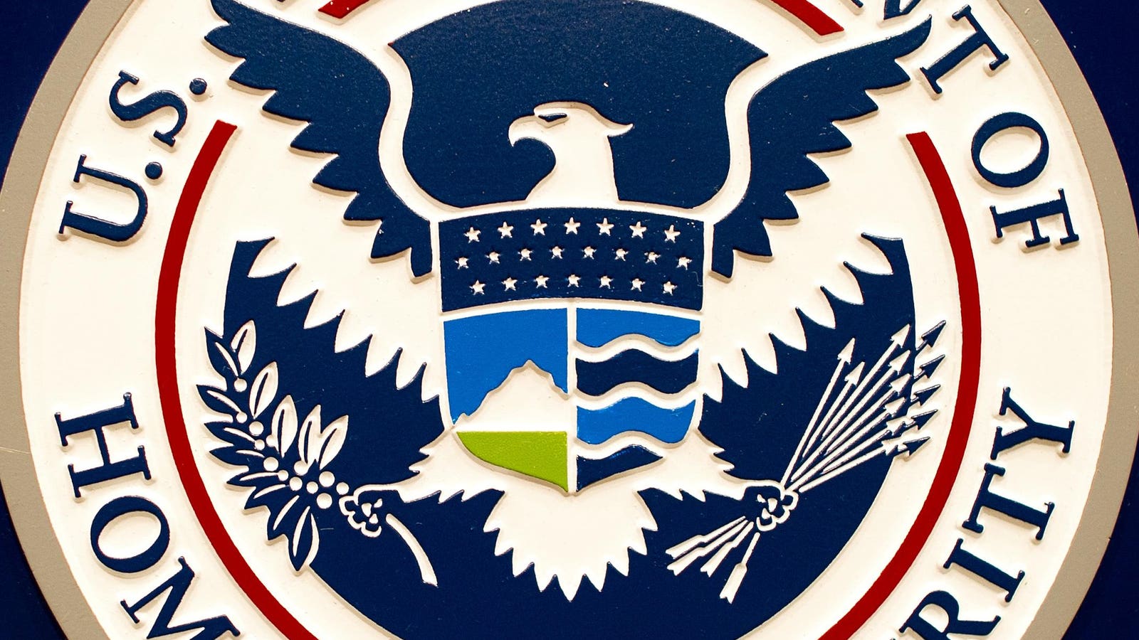  Feds Warn Safari, Chrome And Edge Users—Do Not Buy From These Websites