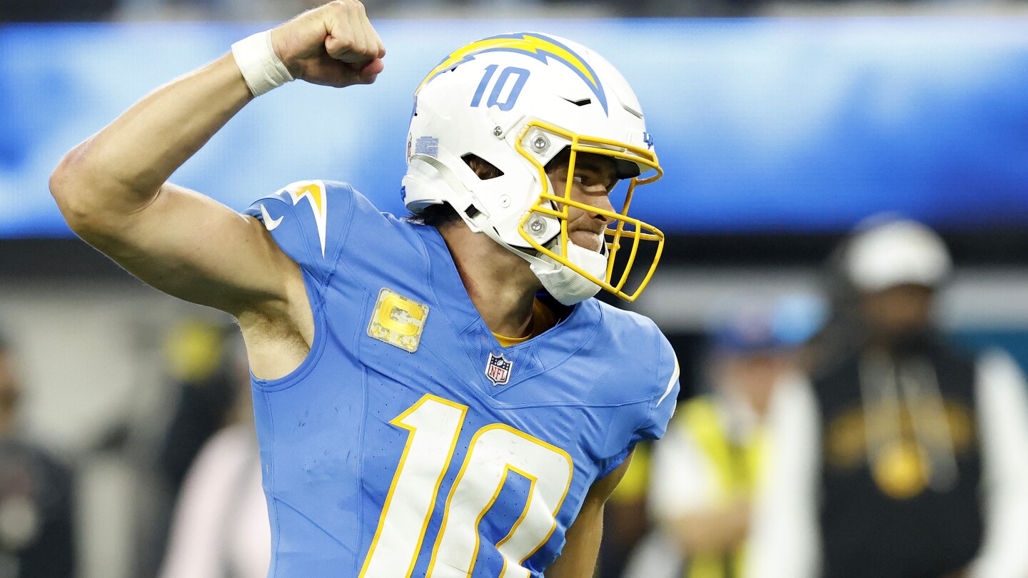  2025 Week 11 Fantasy Football Rankings: QB
