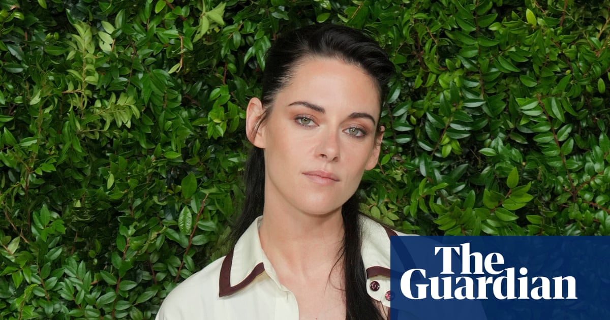  ‘I could eat this podium with a fork and knife I’m so angry’: Kristen Stewart blasts neglect of female film-makers | Kristen Stewart