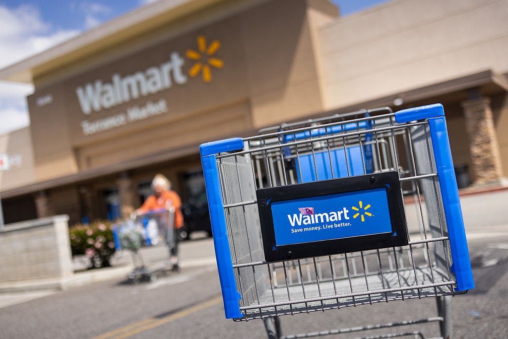  Walmart beats Wall Street estimates, hikes sales forecast – Sherwood News