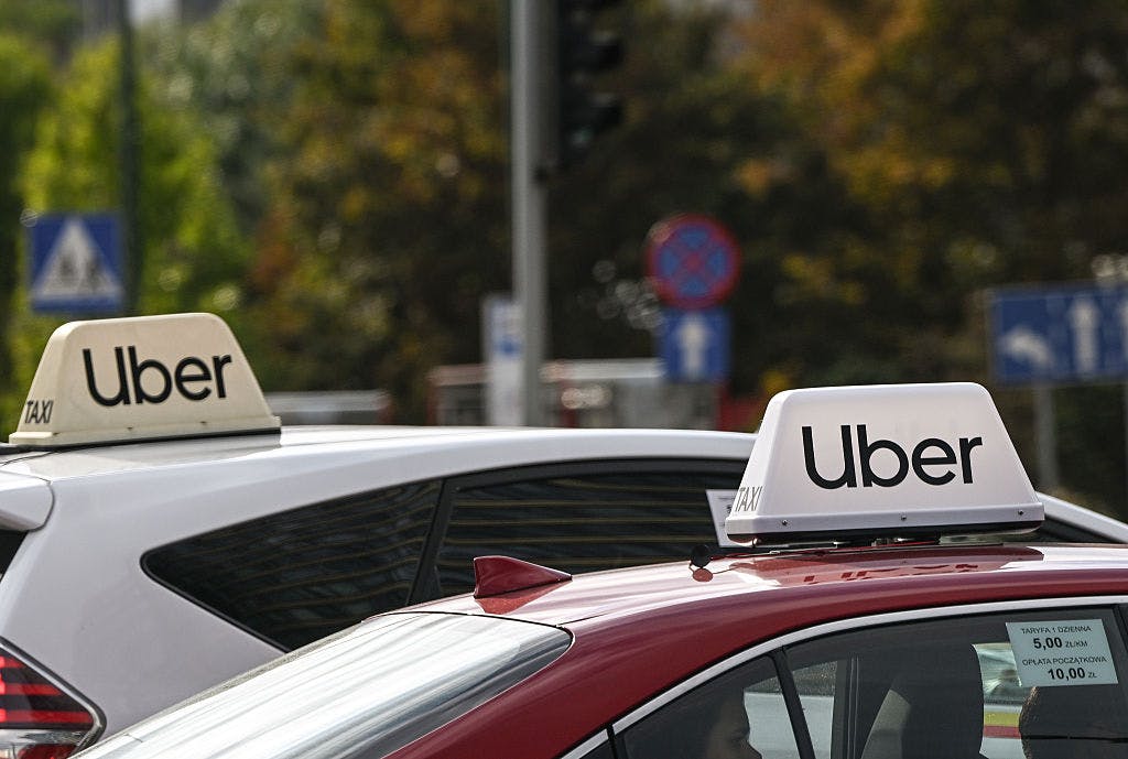  Uber reports solid earnings, mixed guidance