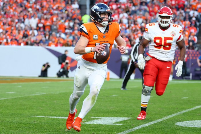 Chris Jones chases quarterback Bo Nix out of the pocket.
