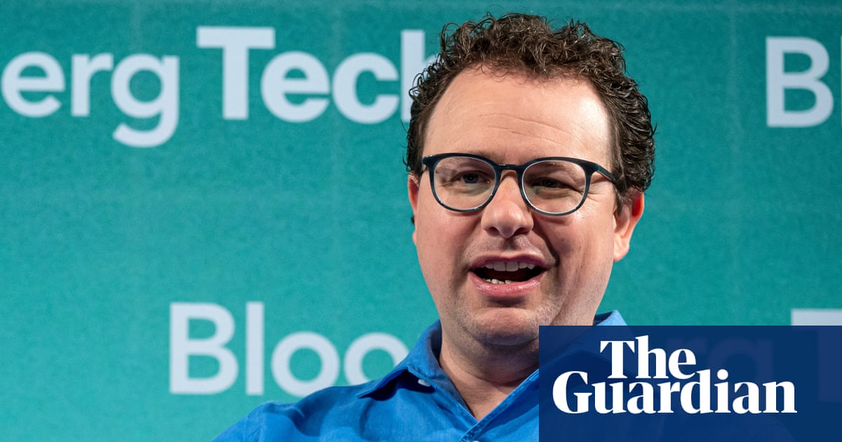  AI firms must be clear on risks or repeat tobacco’s mistakes, says Anthropic chief | Artificial intelligence (AI)