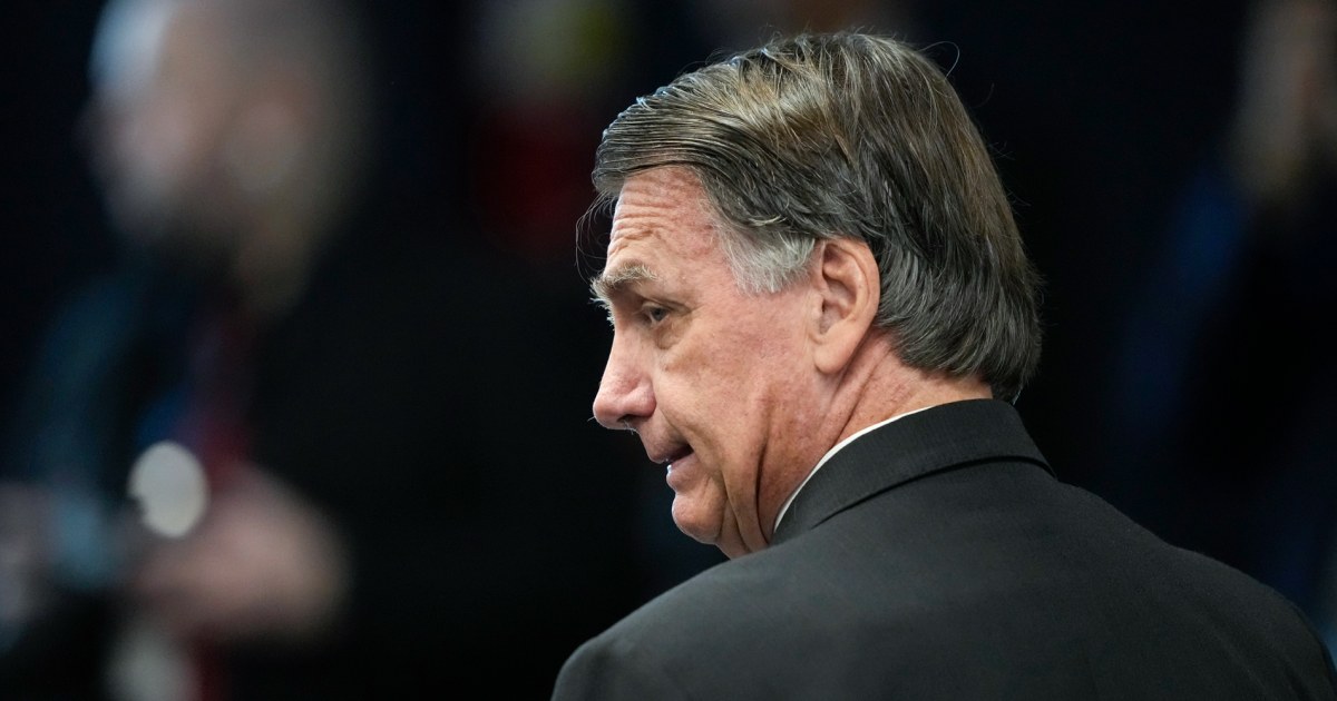  Majority of Brazil’s Supreme Court votes to reject Bolsonaro’s appeal, upholding 27-year sentence