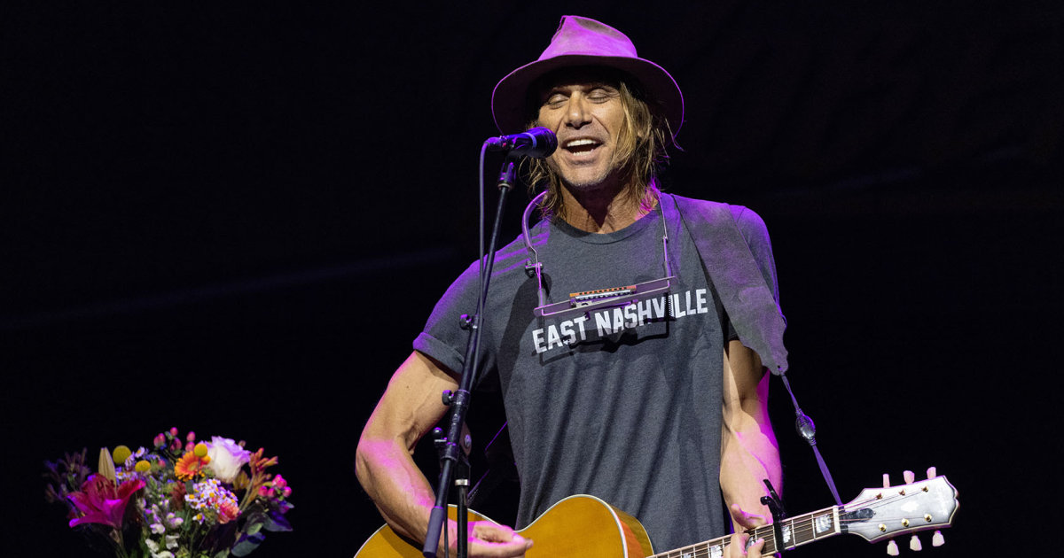  Singer-songwriter Todd Snider cancels tour after he was allegedly assaulted in Salt Lake City, then arrested at hospital