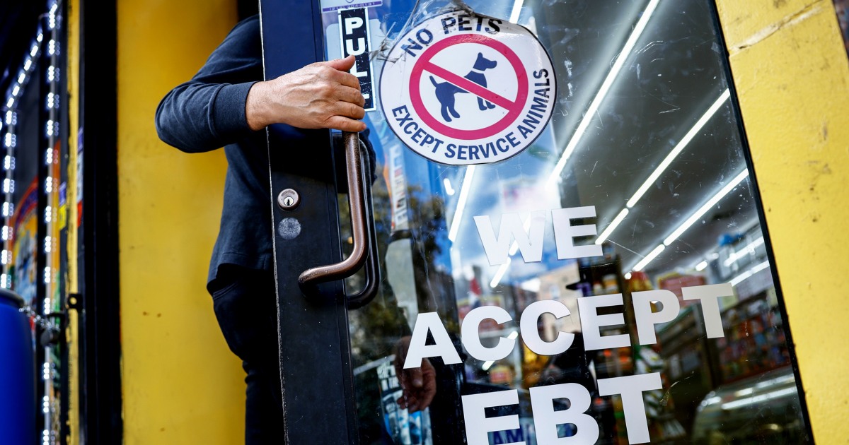  Trump administration asks for emergency pause on judge’s order to fully fund SNAP