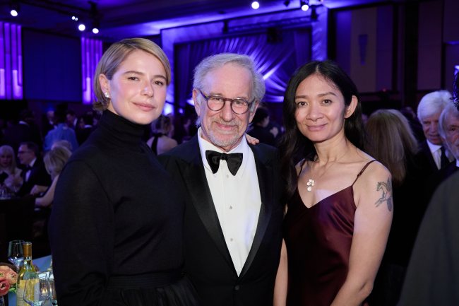  Tom Cruise Gets Honorary Oscar