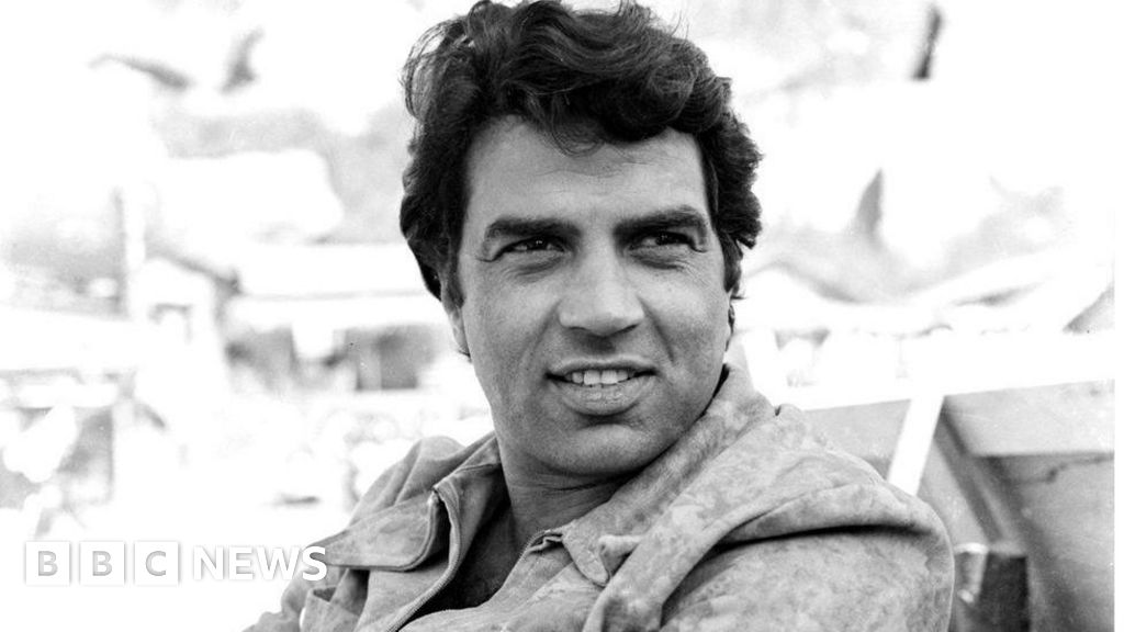  Dharmendra: Bollywood's 'He-Man' dies at 89 – BBC