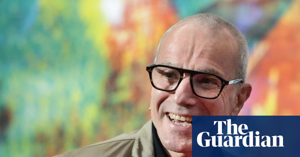  ‘Handbags at dawn’: Daniel Day-Lewis discusses his method acting conflict with Brian Cox | Daniel Day-Lewis