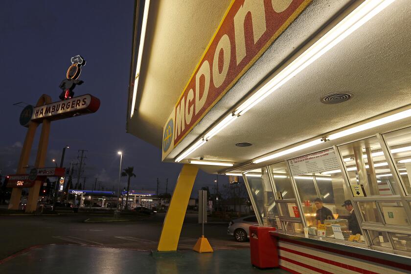  McDonald’s is losing its low-income customers. Economists call it a symptom of the stark wealth divide