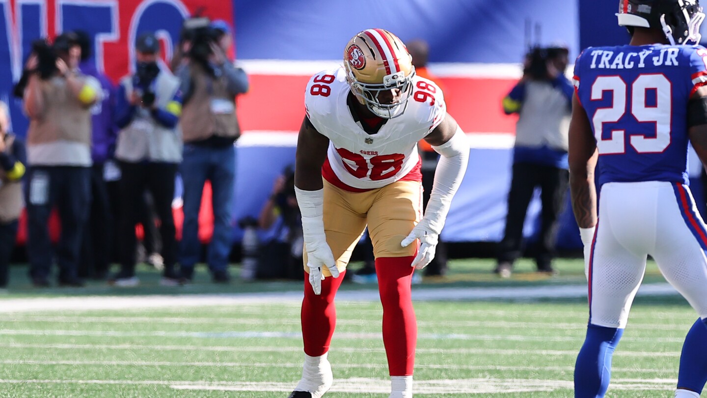  49ers confirm Mykel Williams tore his ACL