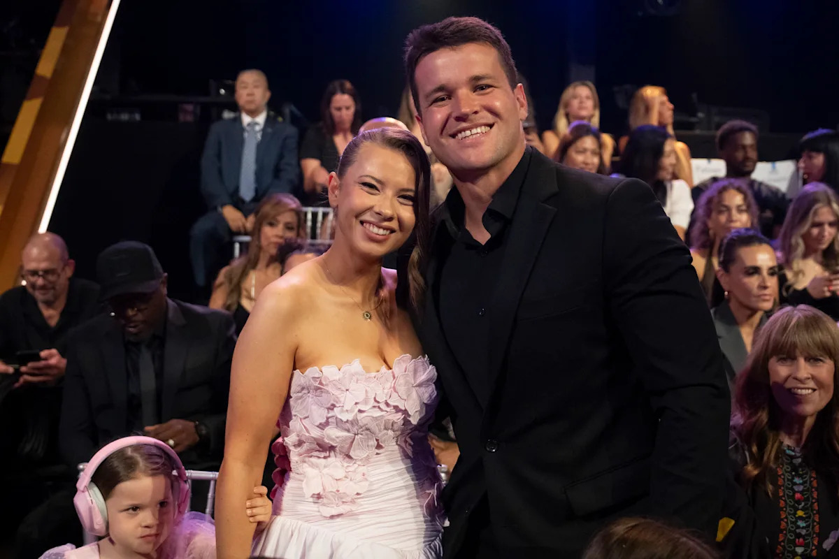  Bindi Irwin’s Daughter Grace’s Jaw-Dropping New ‘Dancing With the Stars’ Dress Is Our Favorite So Far